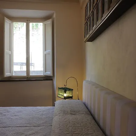 Pane E Vino Bed & Breakfast Cortona
