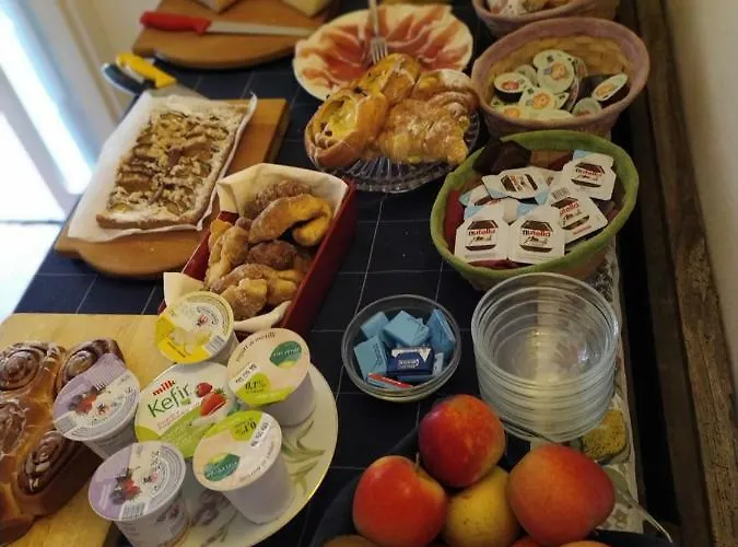 فندق مبيت وإفطار Pane E Vino كورتونا